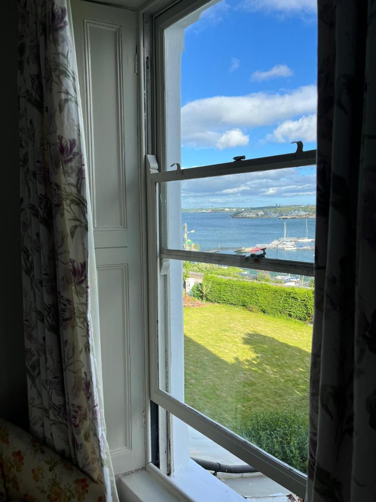 Lynwood House Bed & Breakfast Cobh Dış mekan fotoğraf