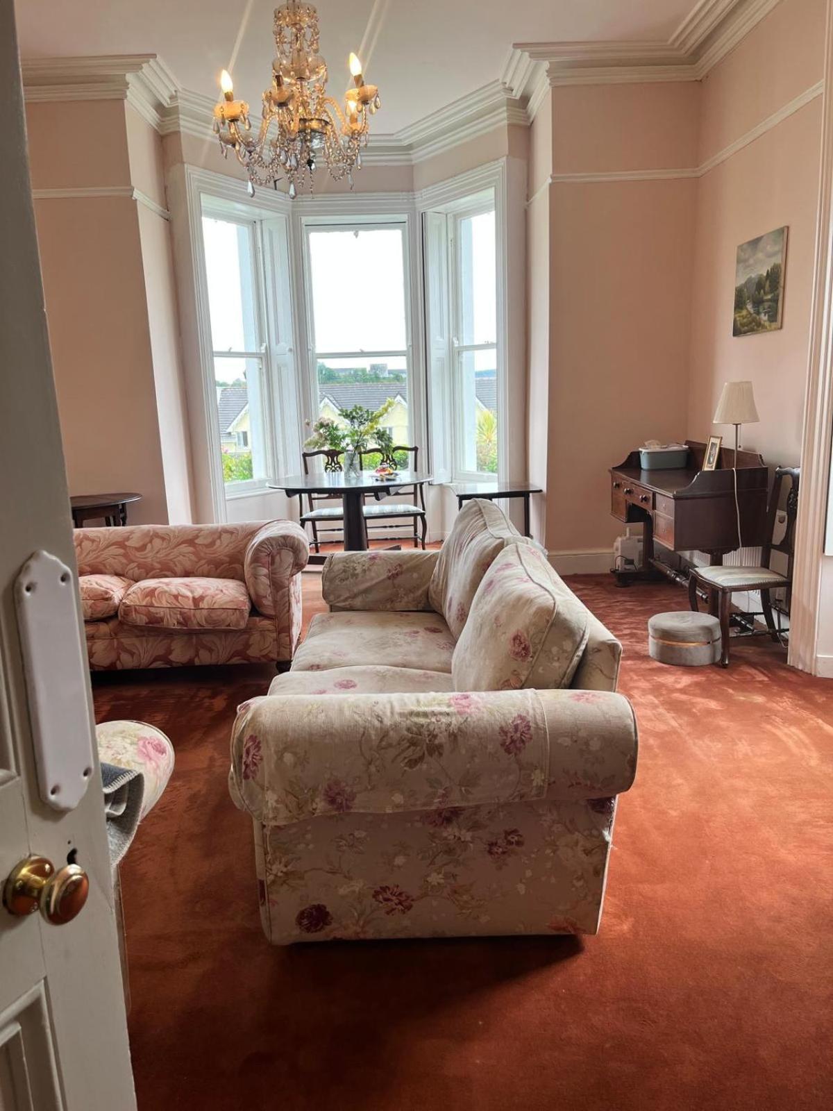 Lynwood House Bed & Breakfast Cobh Dış mekan fotoğraf