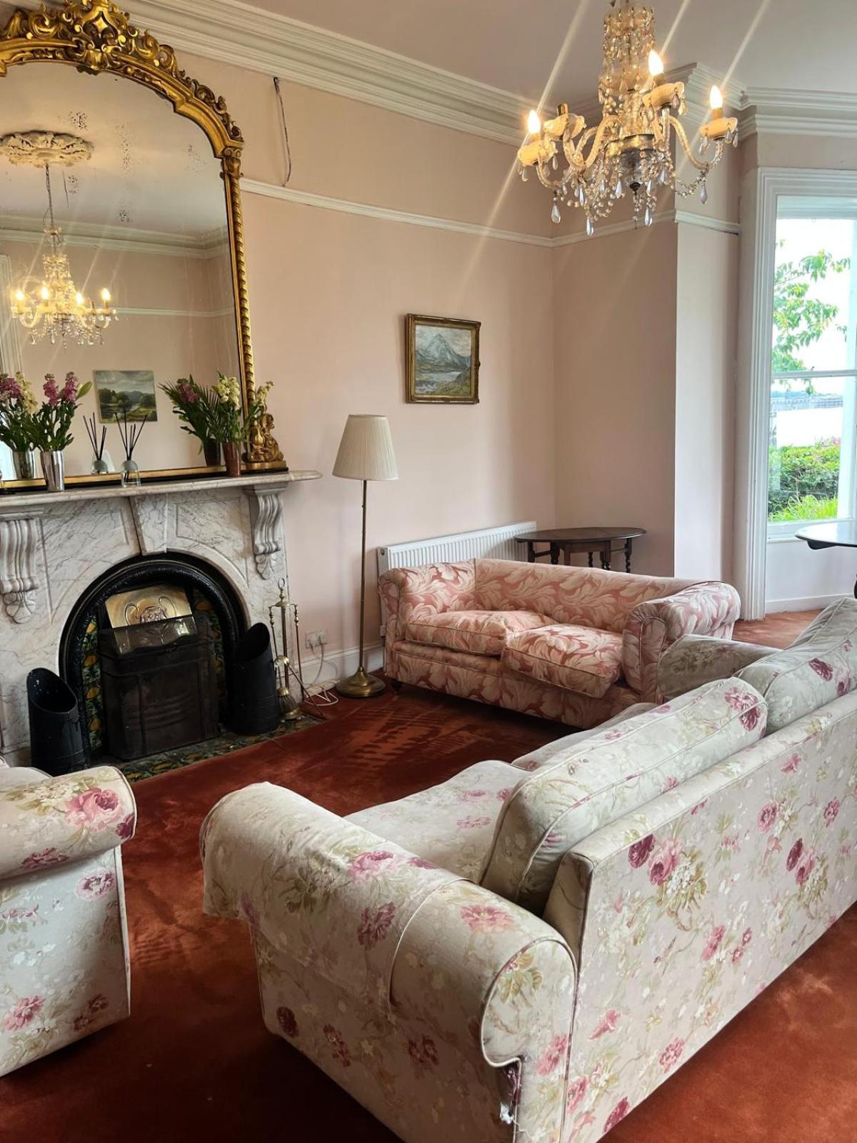 Lynwood House Bed & Breakfast Cobh Dış mekan fotoğraf